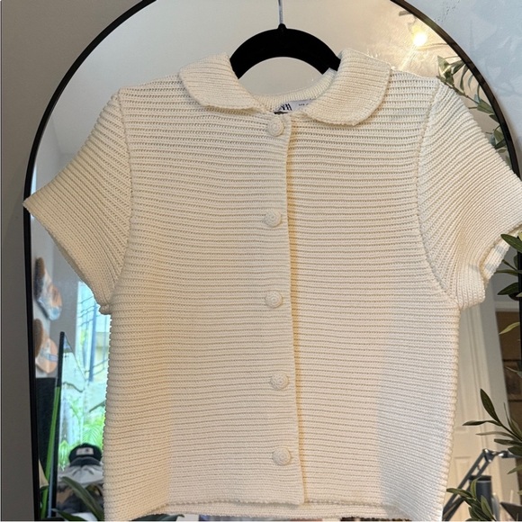 NWOT Chunky Cream Sweater Top - Picture 2 of 2